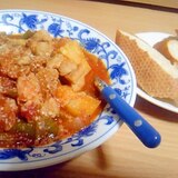 鶏肉のトマト煮込み